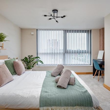 Large Central Penthouse In Leeds Λιντς Εξωτερικό φωτογραφία