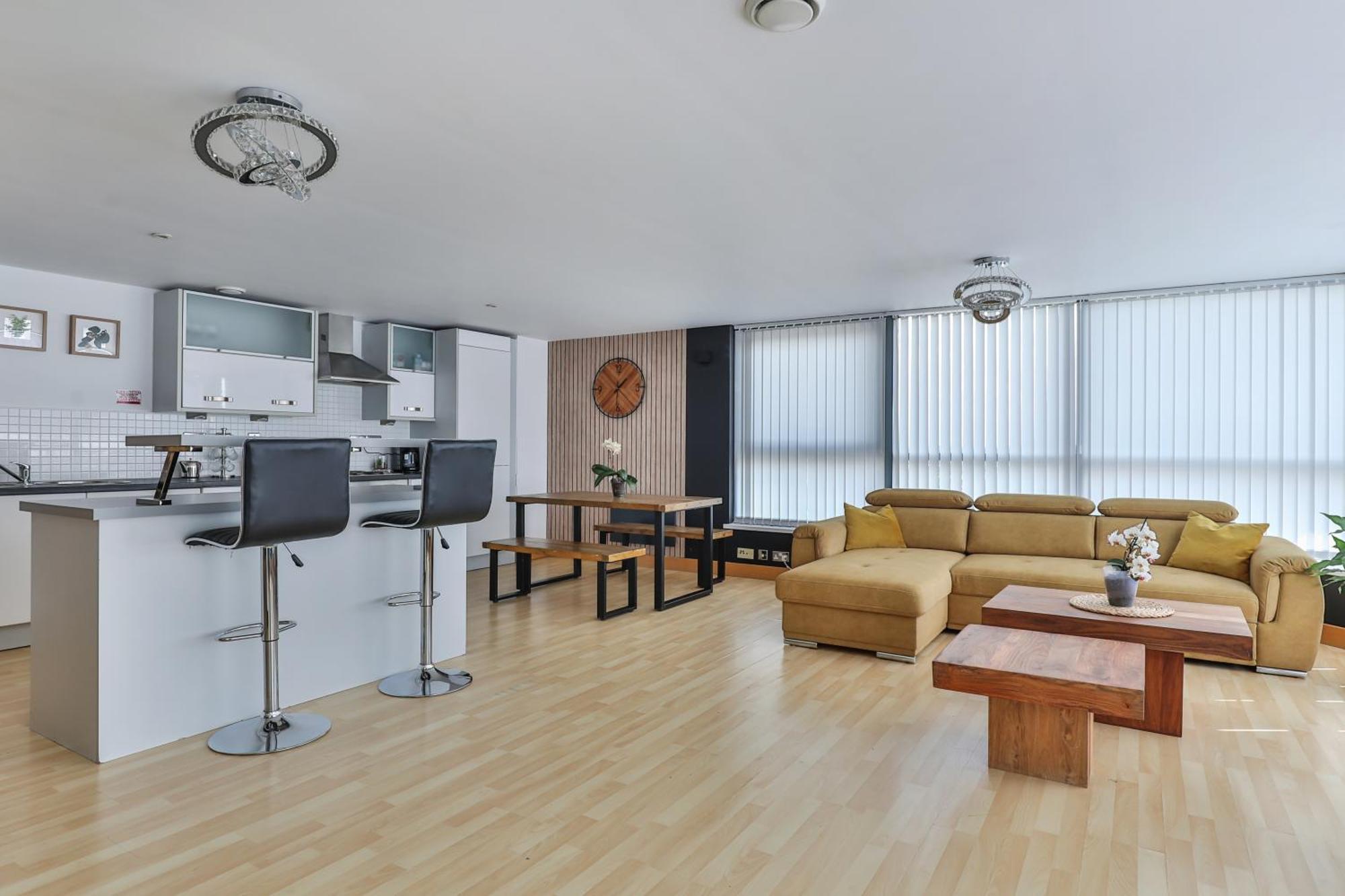 Large Central Penthouse In Leeds Λιντς Εξωτερικό φωτογραφία