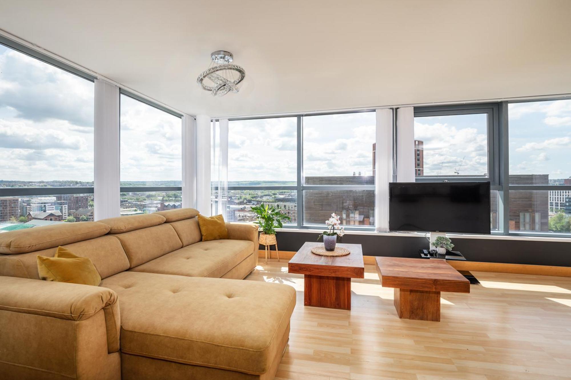 Large Central Penthouse In Leeds Λιντς Εξωτερικό φωτογραφία