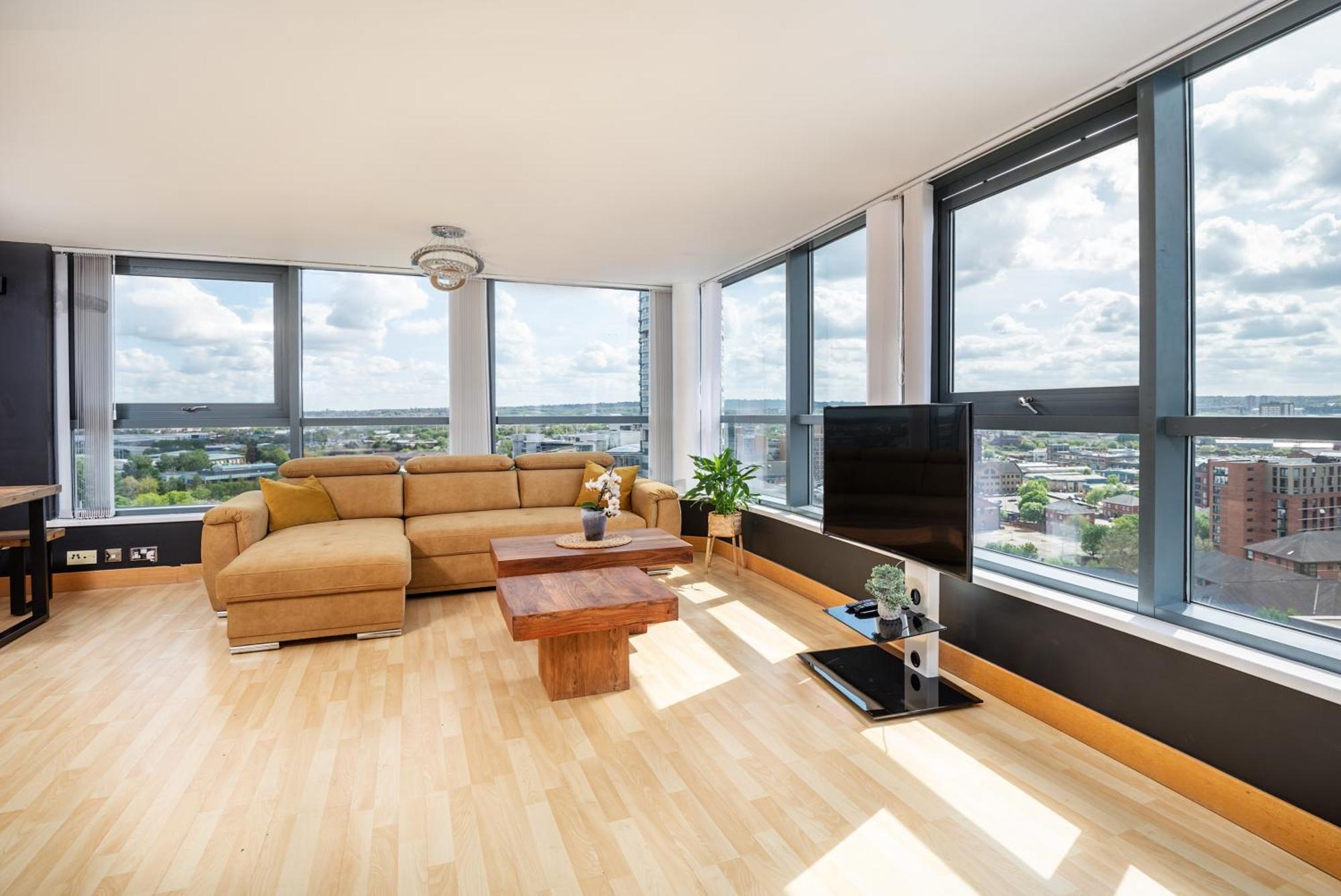 Large Central Penthouse In Leeds Λιντς Εξωτερικό φωτογραφία