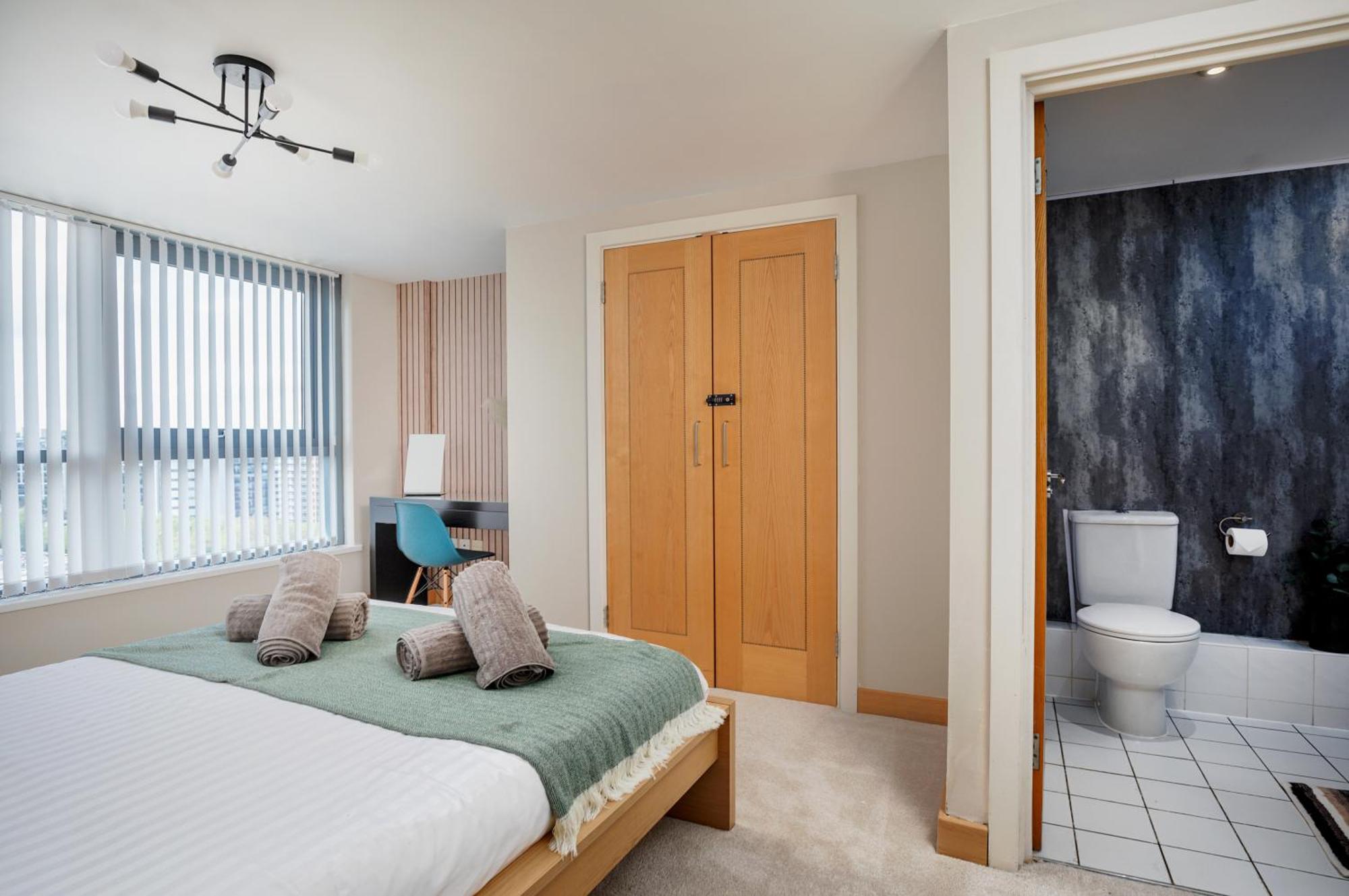 Large Central Penthouse In Leeds Λιντς Εξωτερικό φωτογραφία